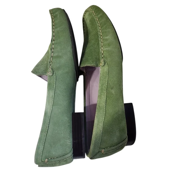 Talbots Green Leather Suede Slip-On Loafers Sz US 5.5 Comfort Career Y2K Preppy - Picture 4 of 11